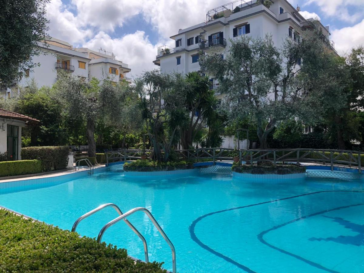 Casa Mami - Luxury Apartment And Pool - 索伦托 外观 照片